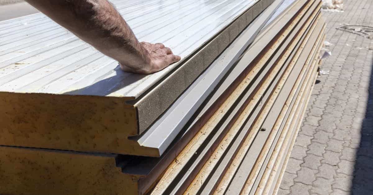 Case din panouri sandwich: păreri, avantaje și dezavantaje