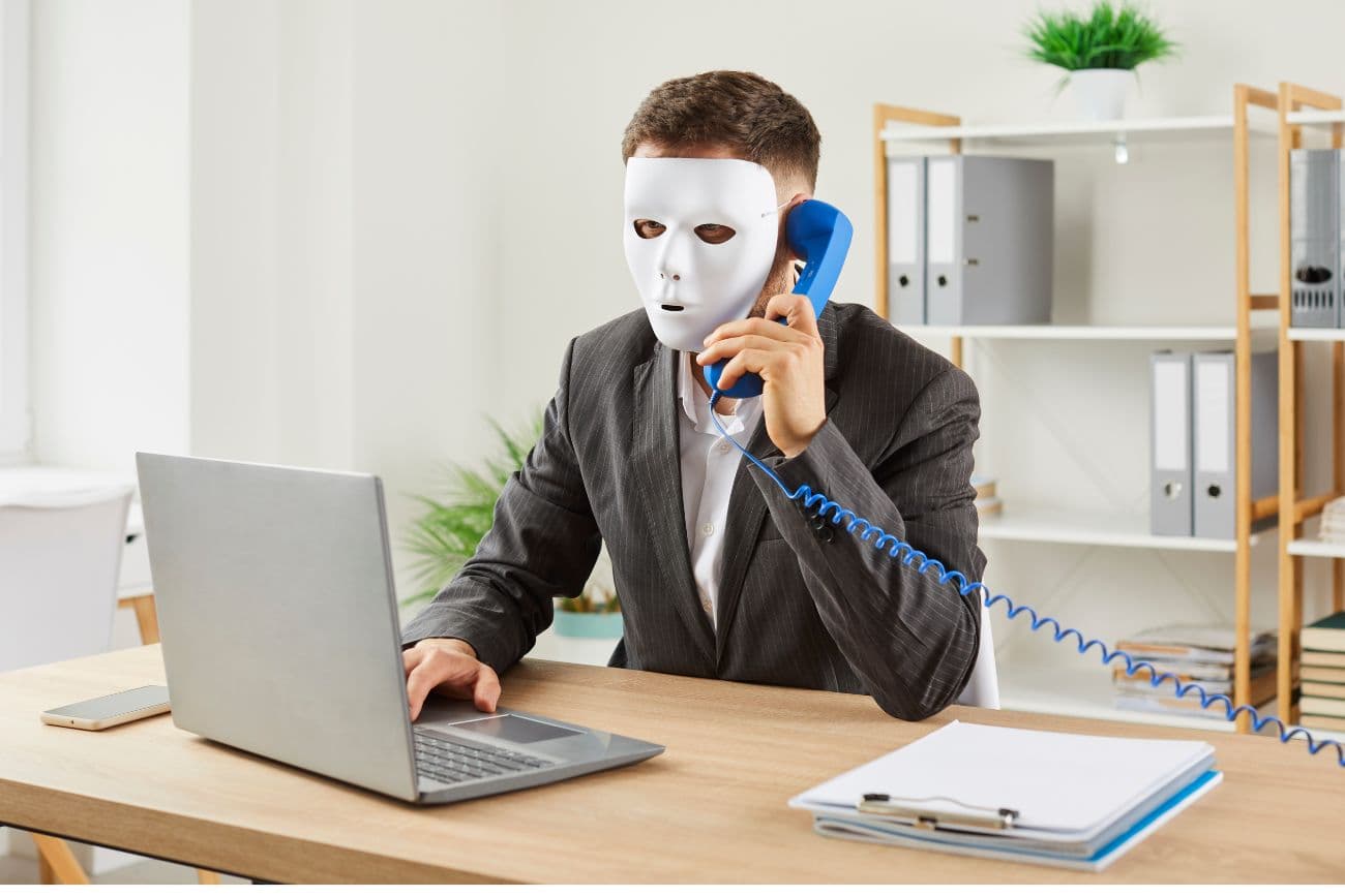 Intermedierea imobiliară – Ce este și de ce stârnește controverse