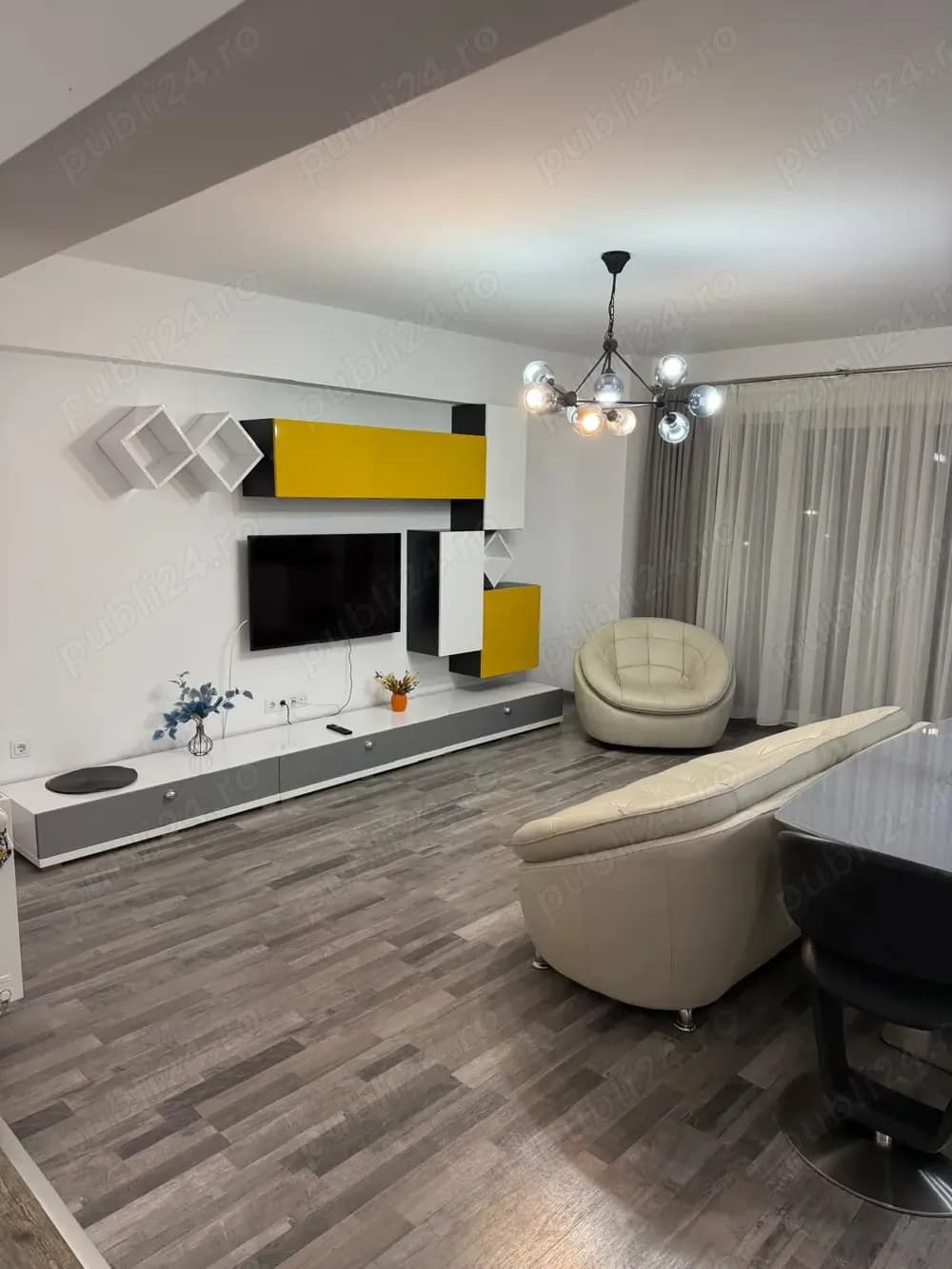 Apartament 3 camere, 92 mp, parcare + boxă, Maurer, Coresi, Tractorul