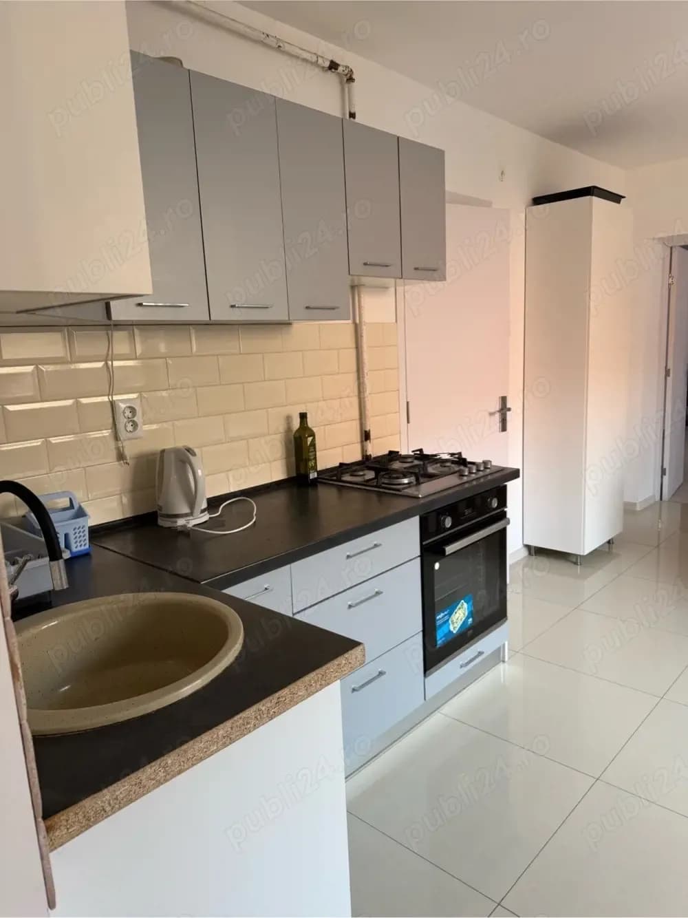 apartament la casa - imagine 1