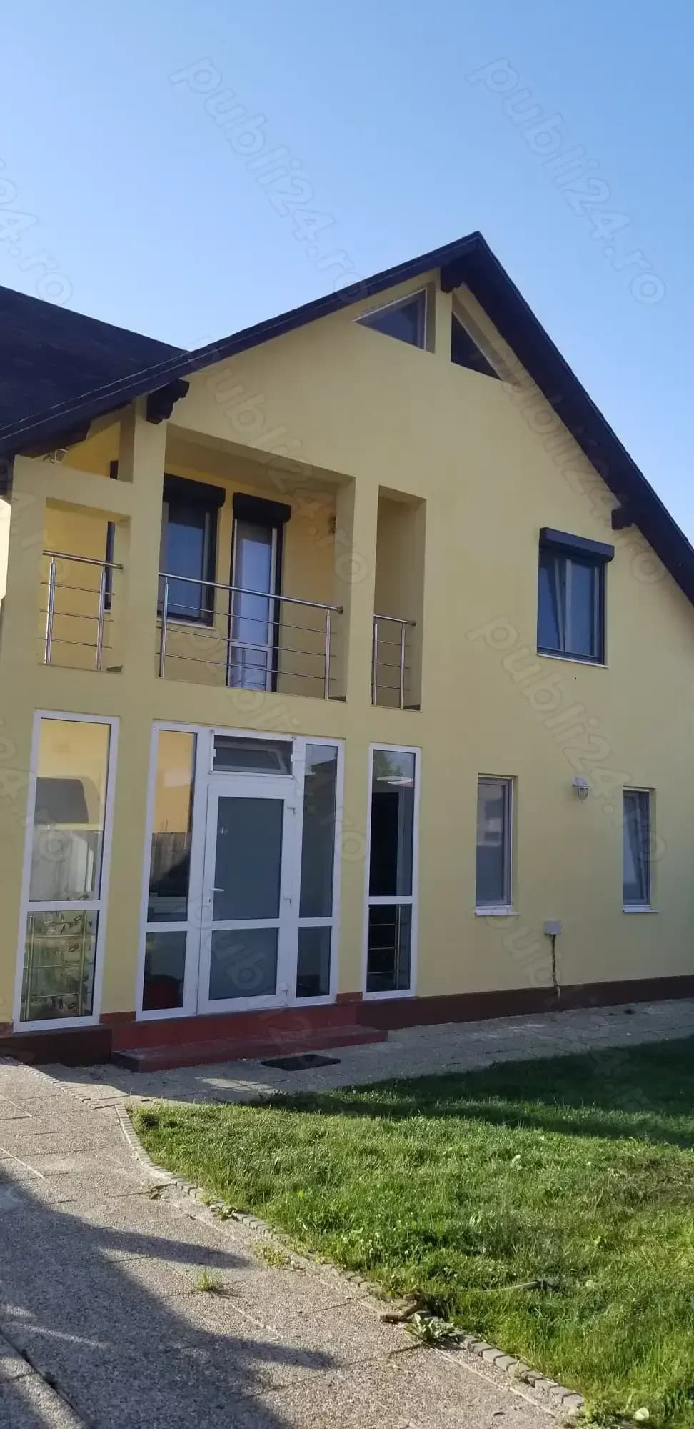 Casa Stupini complet mobilata, curte proprie cu foisor - imagine 1