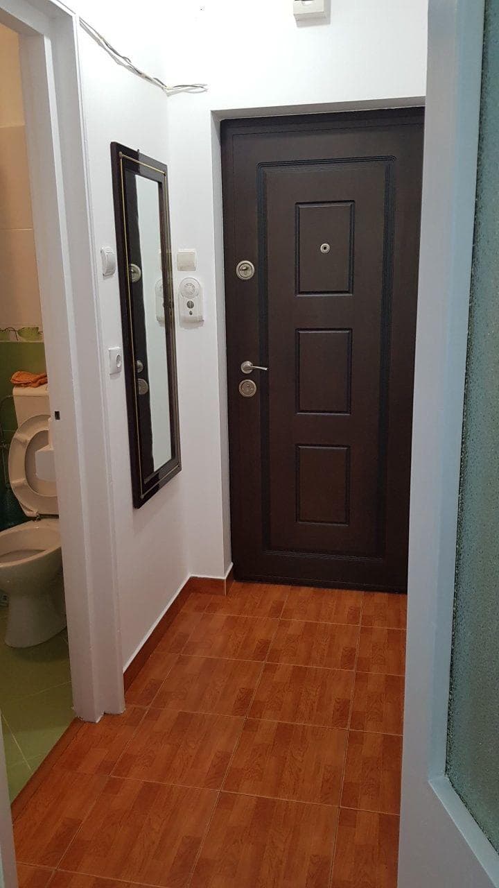 PF dau in chirie garsoniera in cart Gheorghieni