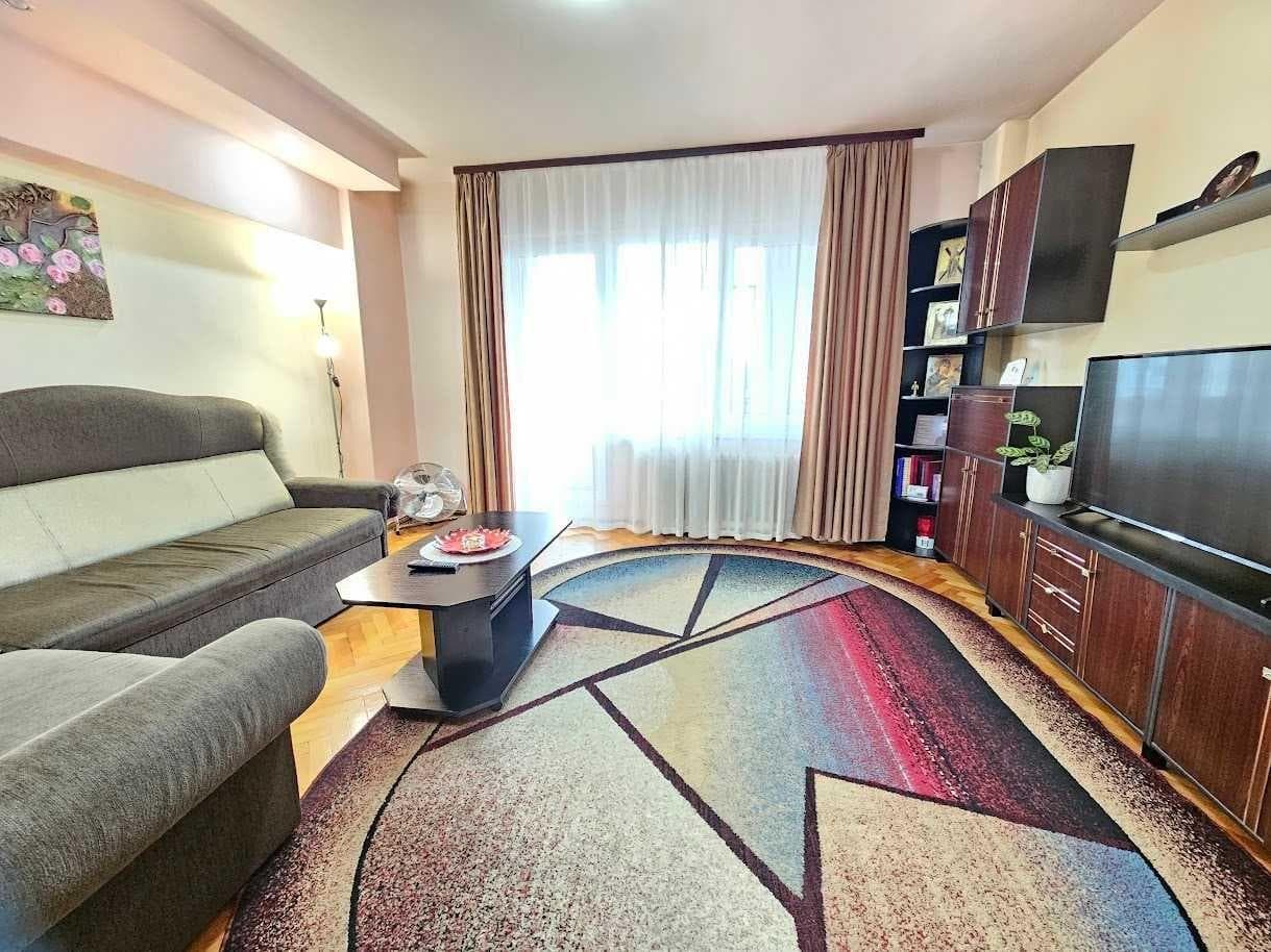 Apartament 3 camere Tudor etaj 2 cu balcon 16 mp zona Fortuna - imagine 1