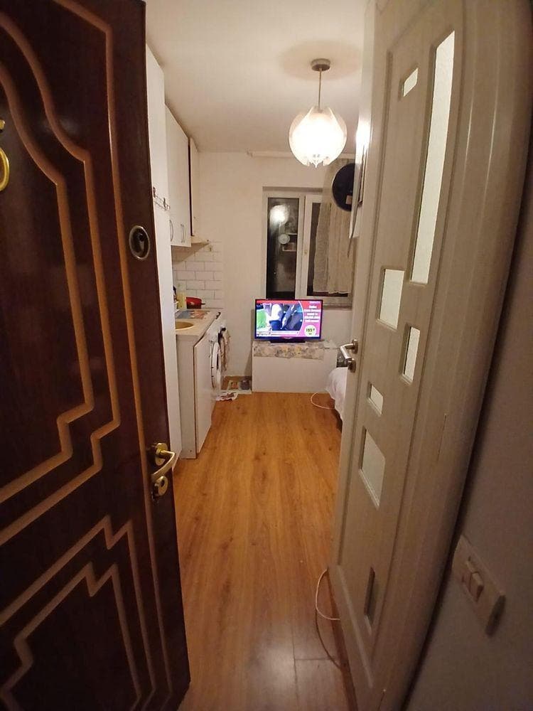 Vand garsoniera Constanta zona cet