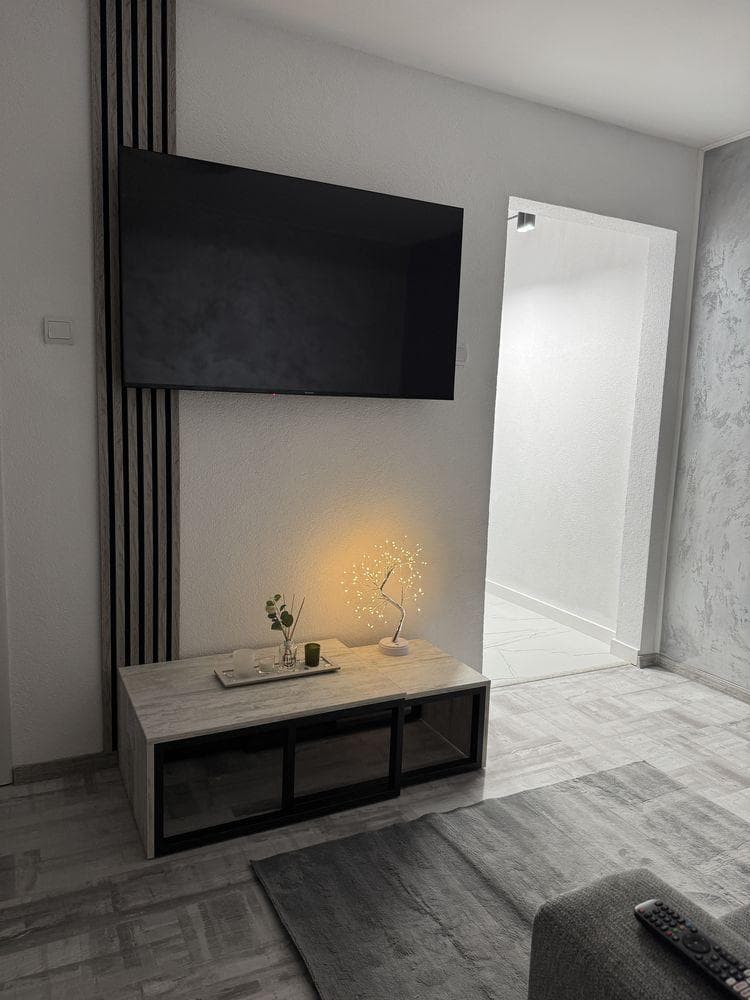 Vand apartament 2 camere Ciresica