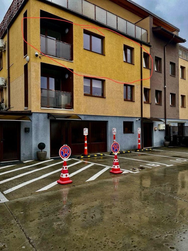 Persoana fizica vand apartament 3 camere zona de case finisat - imagine 1