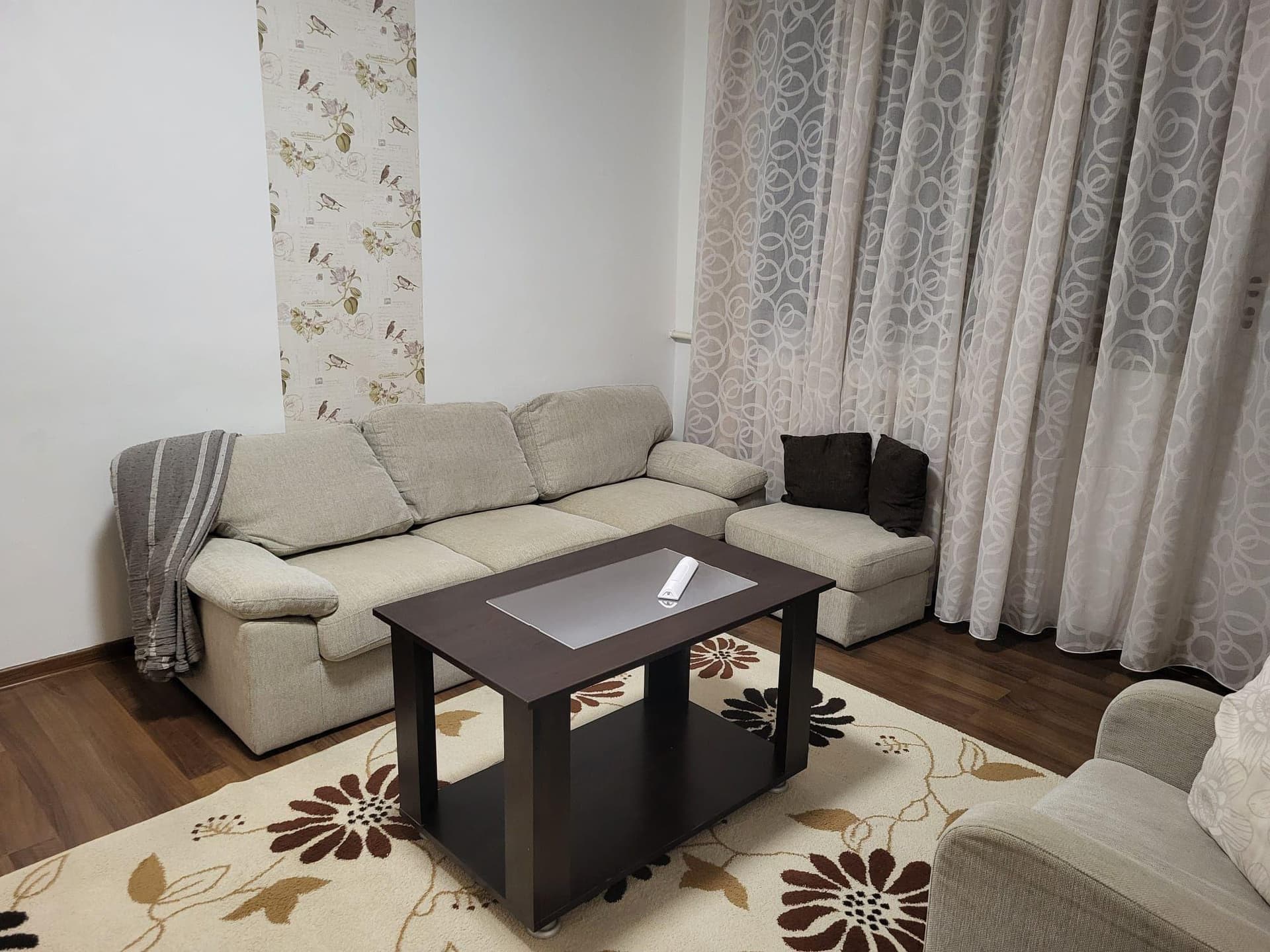 Apartament 2 camere semi Boema termen lung