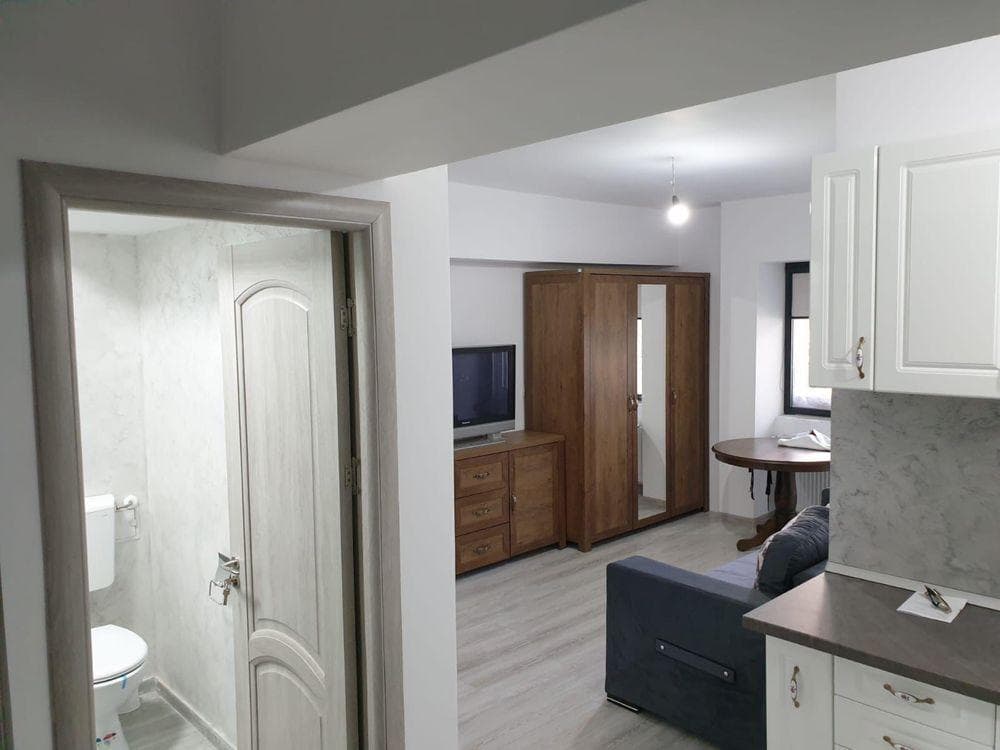 Apartament de închiriat - Zona Gară, Constanța