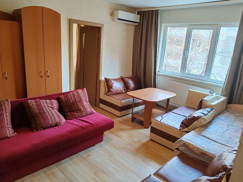 Închiriez apartament 2 camere - zona Casa de Cultura Constanta