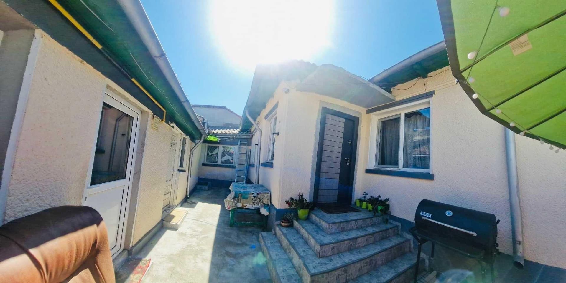 Direct proprietar! Posibilitate plata in 2 transe!Casa langa Academie!