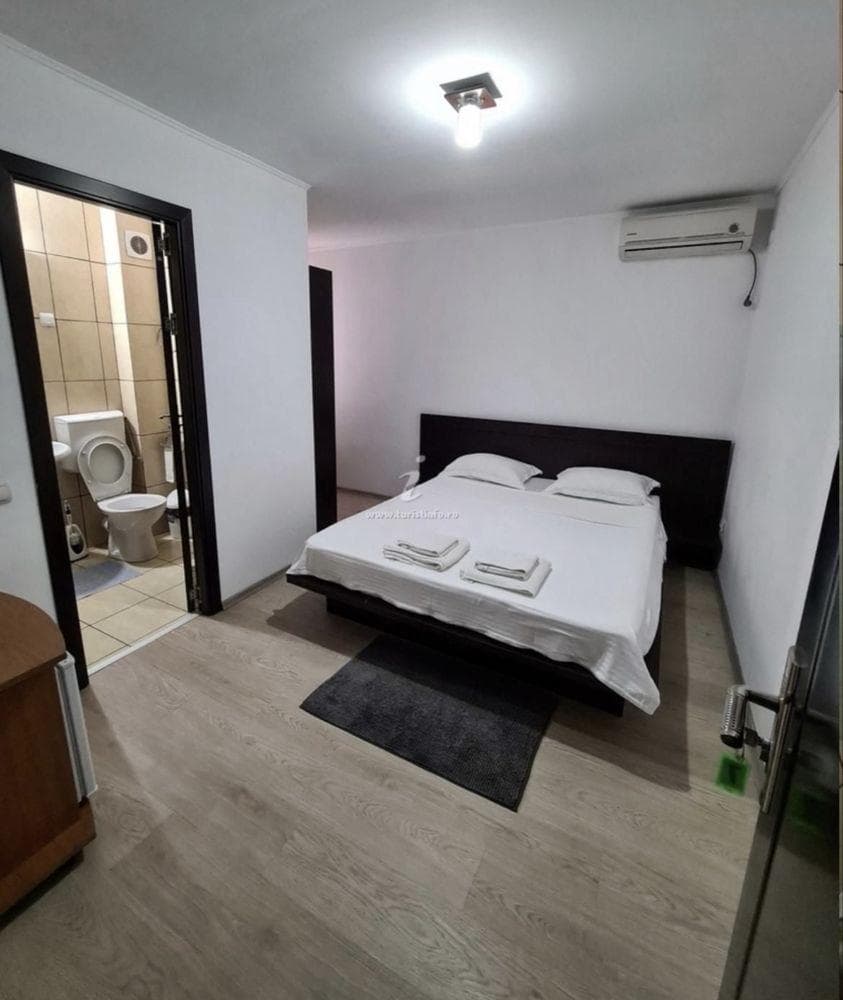 Vila de inchiriat Mamaia Nord - imagine 1