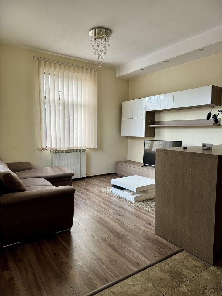 Casa de inchiriat-central- in apropiere Tomis Mall - imagine 1