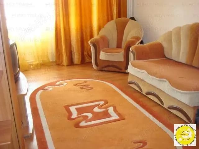 Apartament 2 camere de inchiriat, modern, ultracentral în Constanta, pe malul mării, toate dotările.