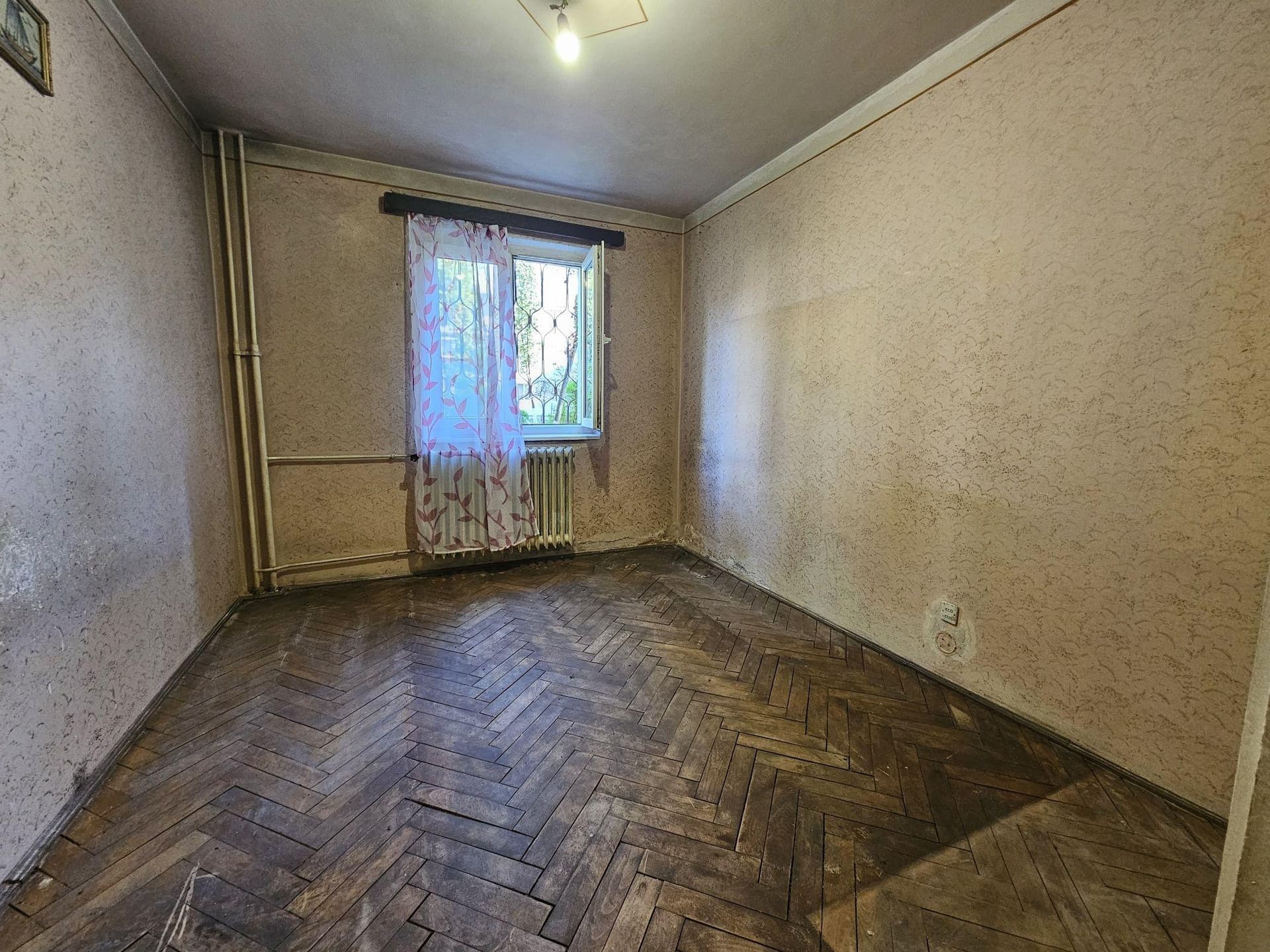 Apartament cu 3 camere in cartierul Ghoergheni - imagine 3