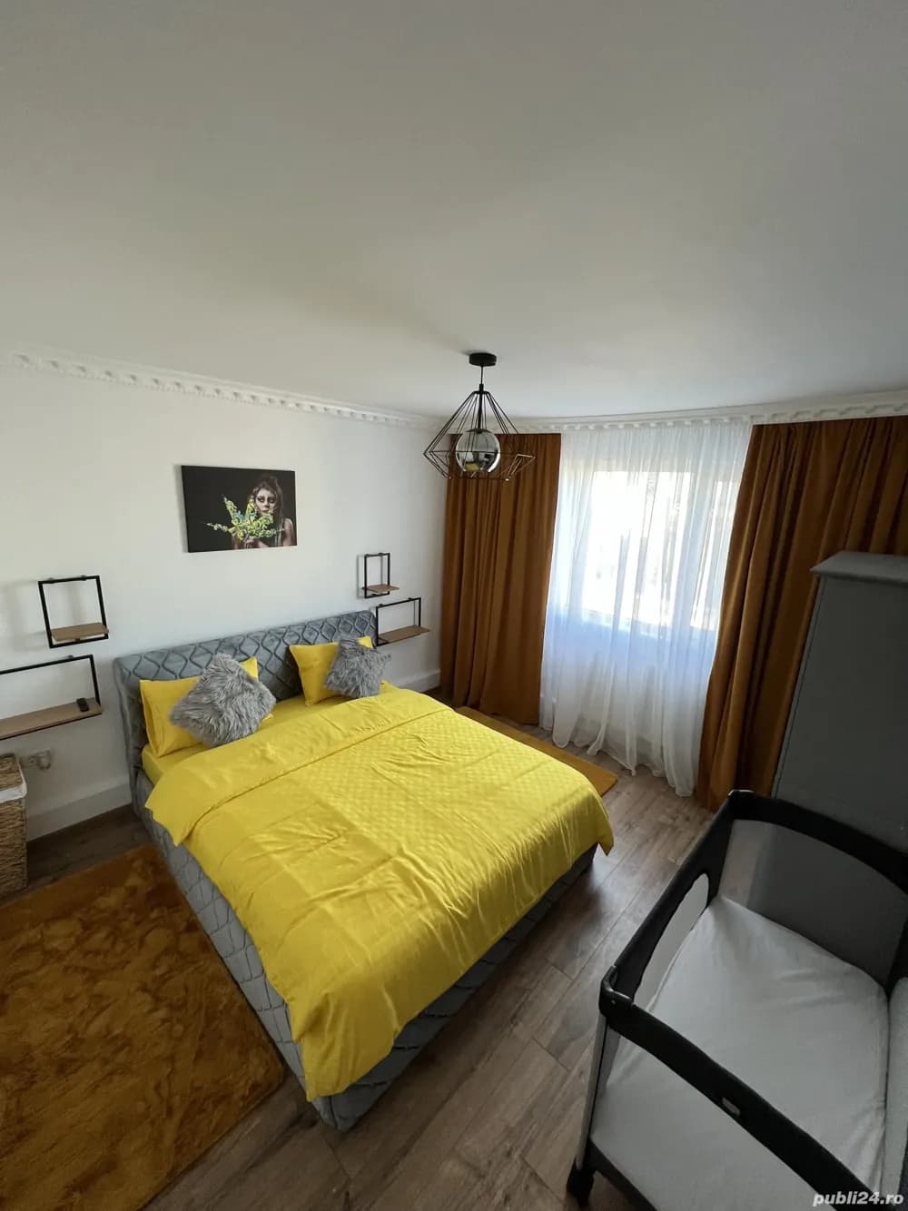 Inchiriem Ap. 3 camere decomandat, Bd. Tomis, Zona Macu Rosu