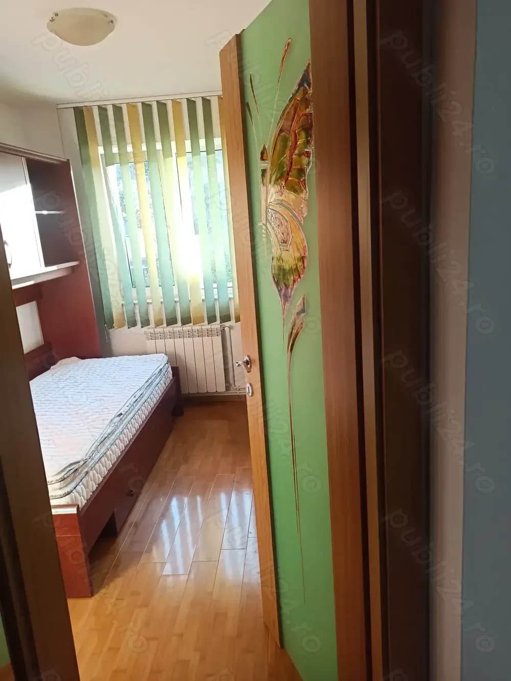 Apartament cu 3 camere si  loc de parcare inclus, de inchiriat