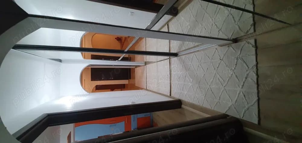 Inchiriere 3 cam Faleza Nord