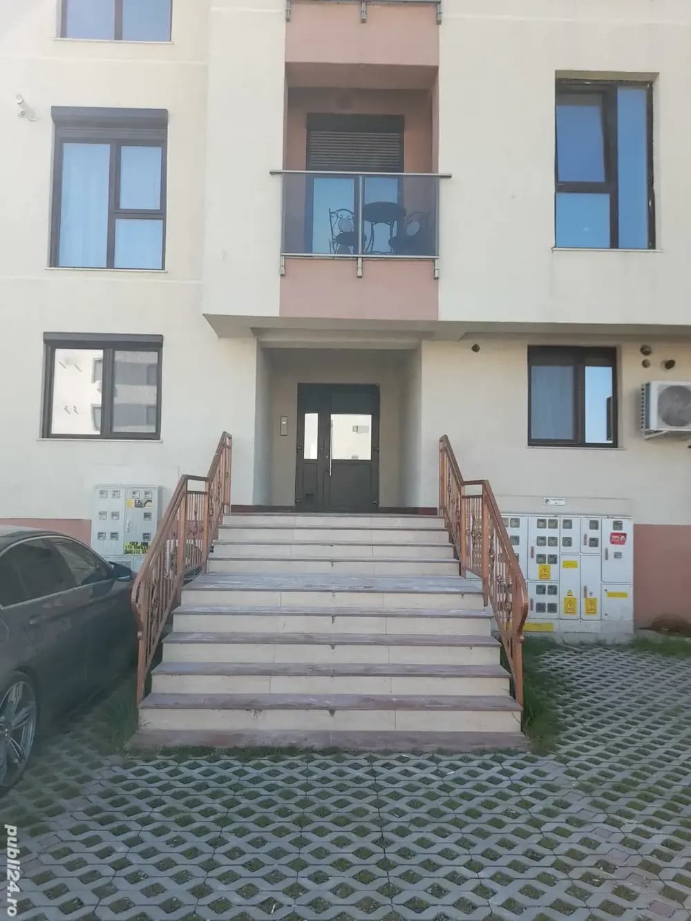 Garsoniera in zona Compozitori cu loc de parcare inclus - imagine 1