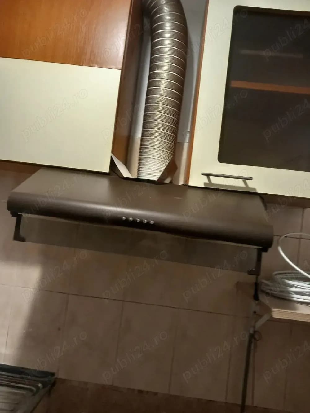 vand garsoniera zona Cet - imagine 1