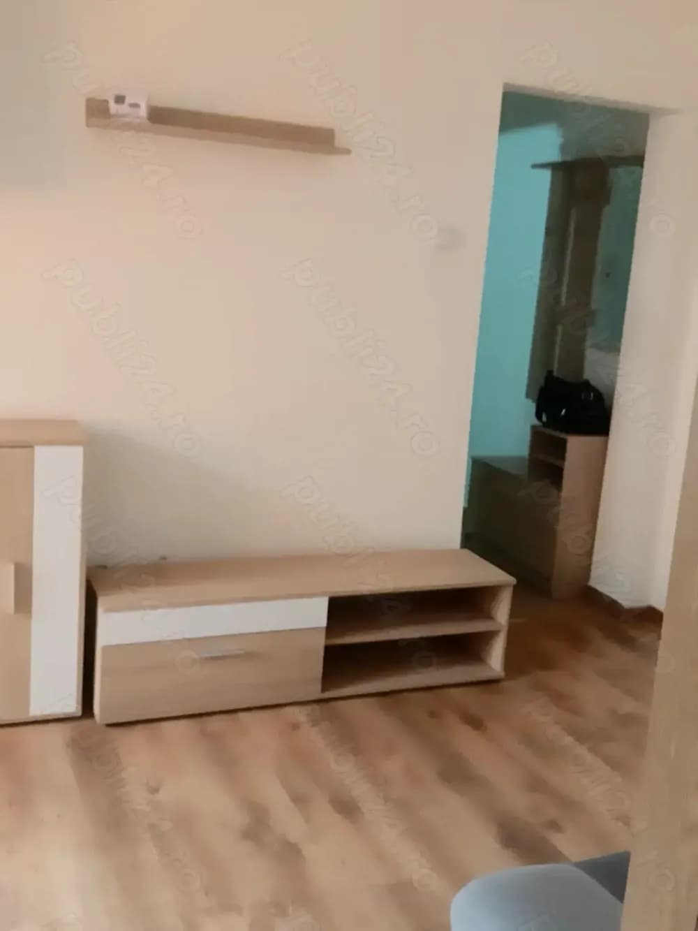 Proprietar vand apartament 2 camere pret 80000 euro
