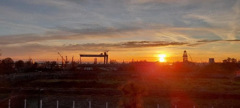 Gara,1 Mai nr 8,vedere la Mare,Stadion,Port - imagine 1