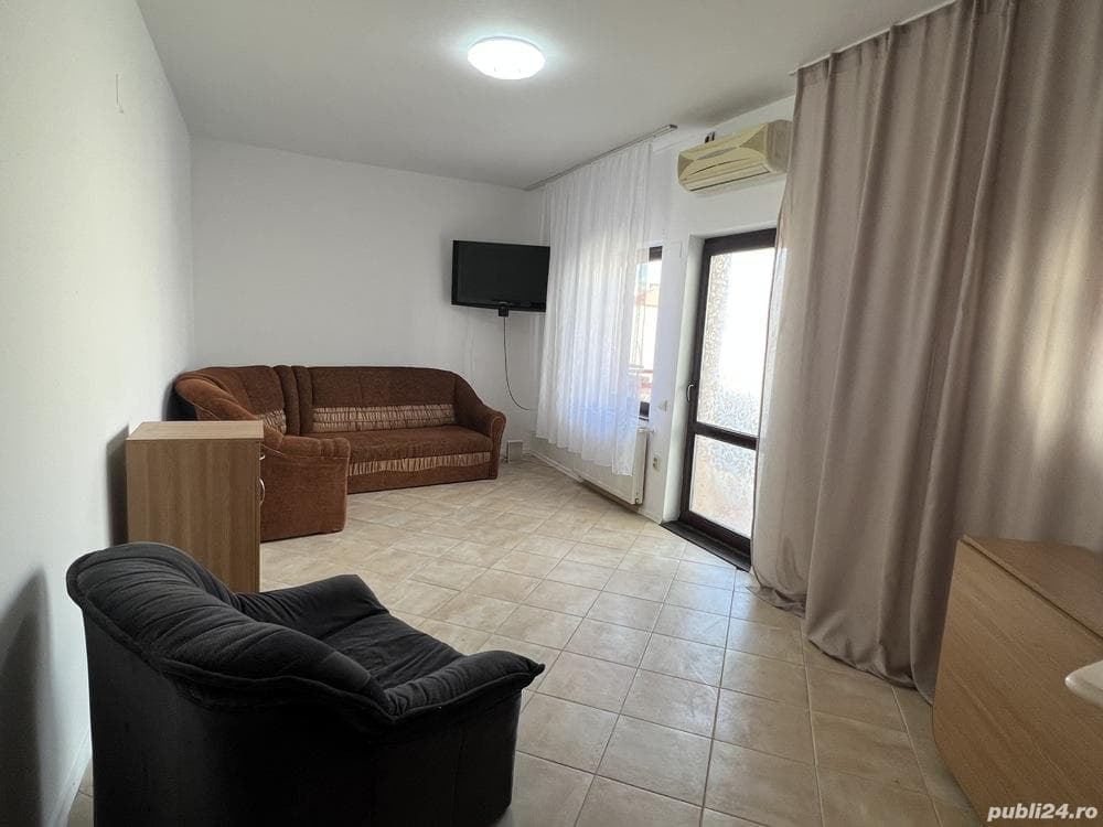 vând apartament Mamaia la plaja - imagine 1