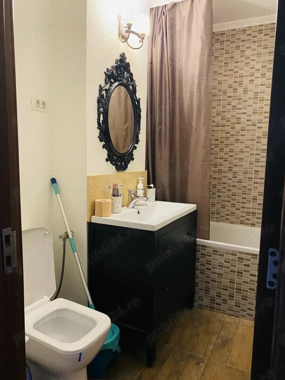 Apartament decomandat, 2 camere, 62 mp   zona Gara