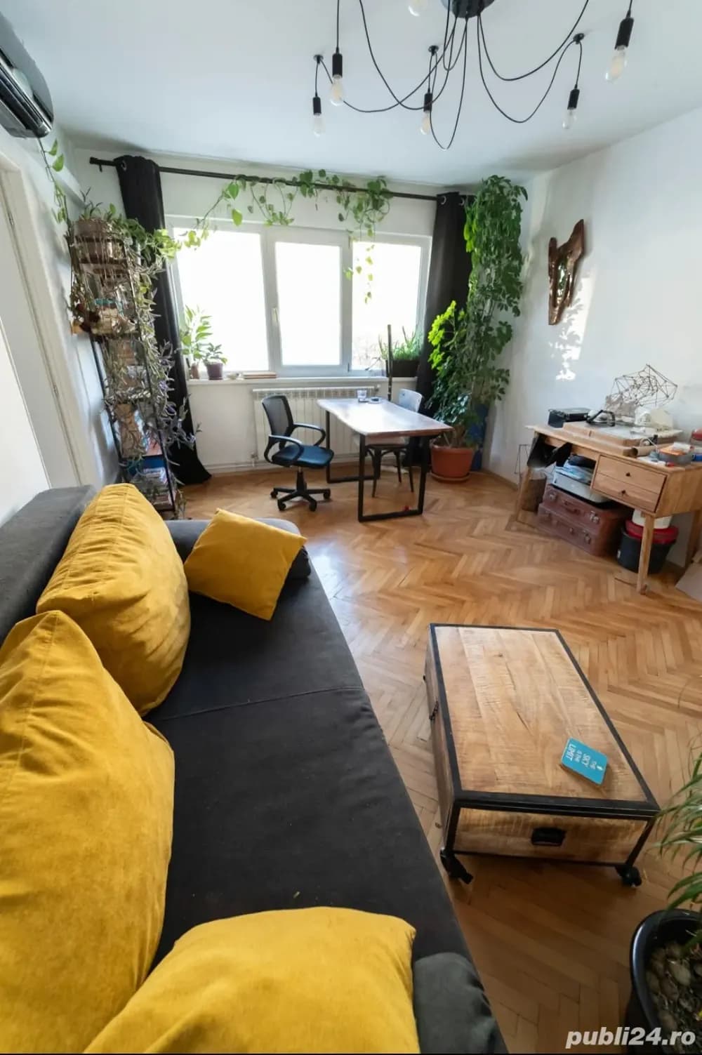Apartament de vânzare   Zona Badea Cârțan