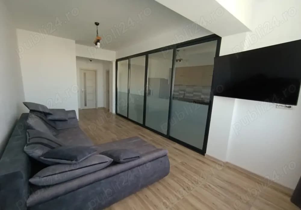 direct de proprietar, Tomis Nord, bloc nou, 3 cam dec, bucatarie separata Mobilat, parcare acoperita