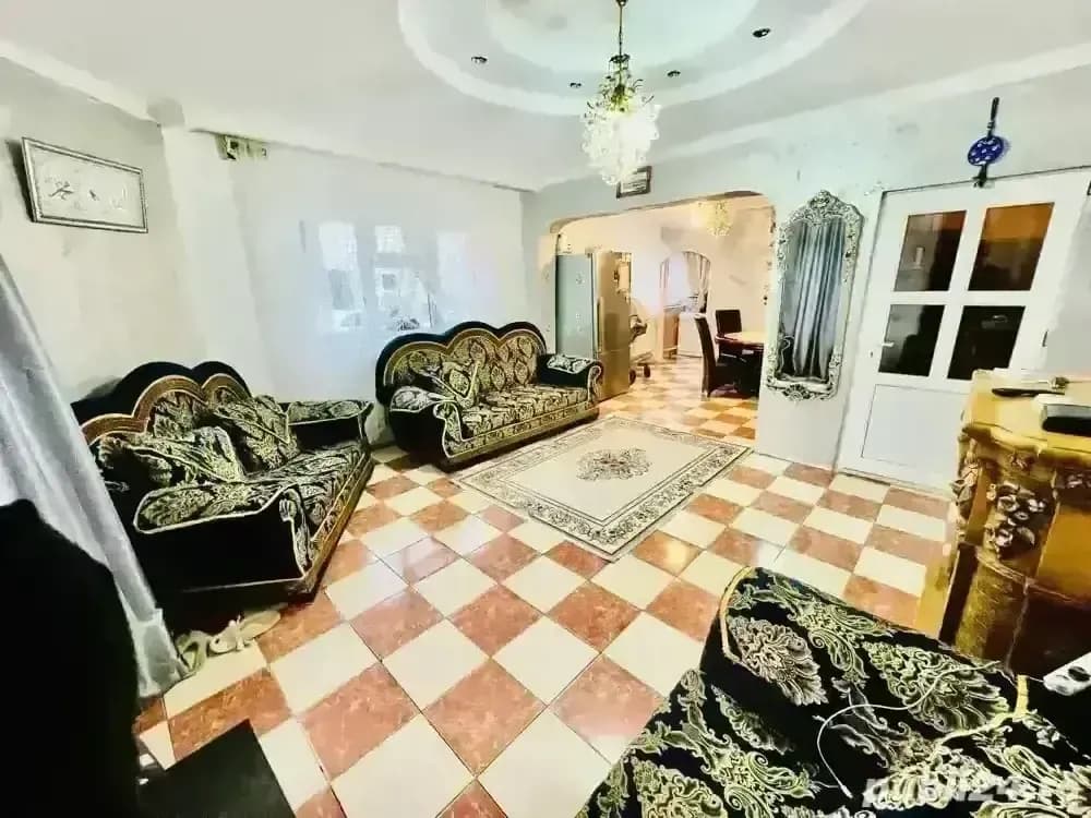 Casa vila  de vanzare si inchiriat