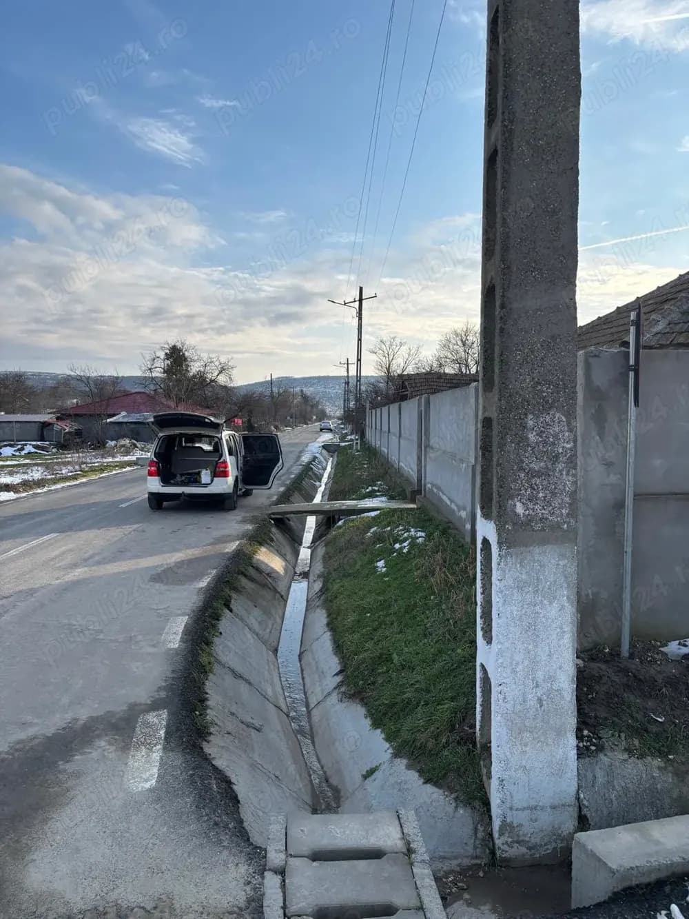 Vand casa in comuna ZORILE Constanta