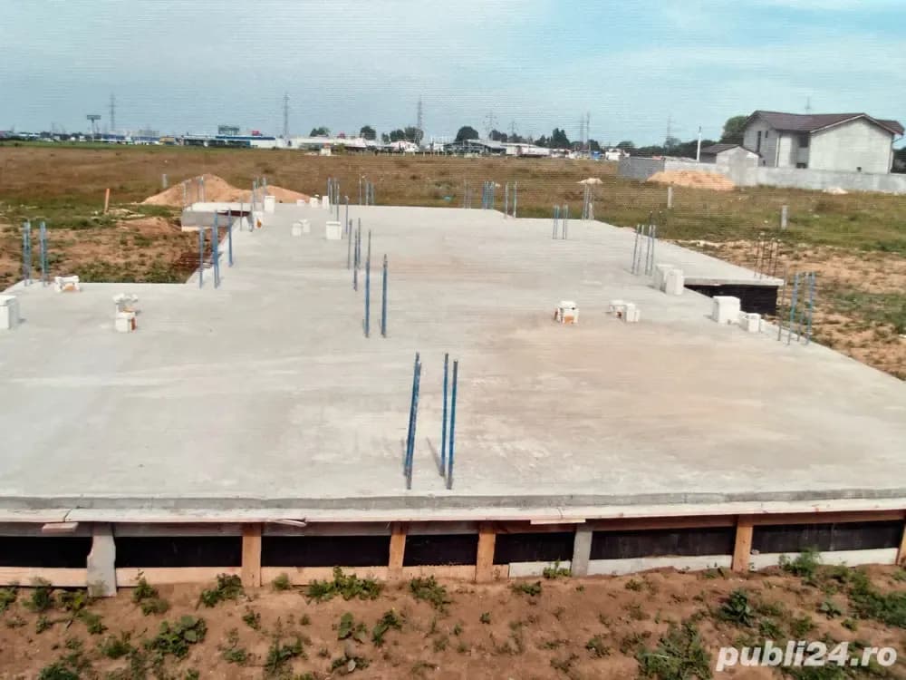 Vanzare teren intravilan + fundatie + proiect pentru casa