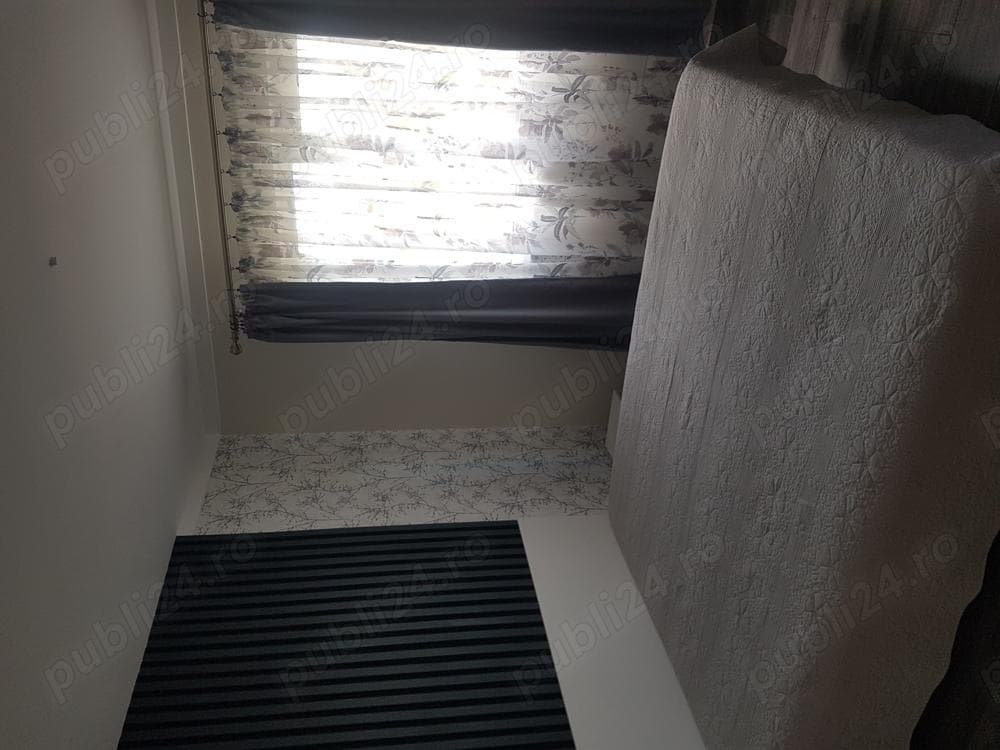 Vând Casă de vacanță din BCA 198000 euro poziție bună