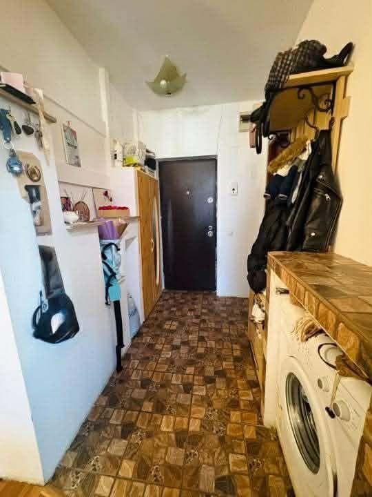 Vând apartament cu 2 camere