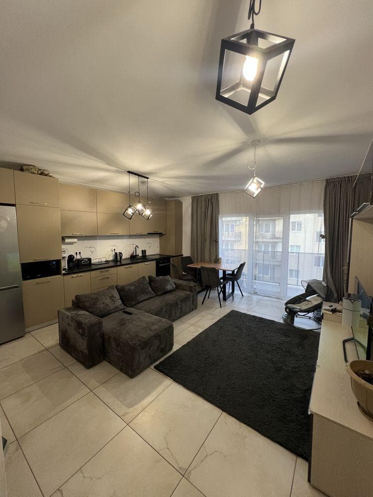 Apartament 3 camere Floresti - imagine 1