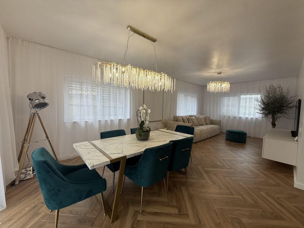 Casă recent finisată - Chinteni