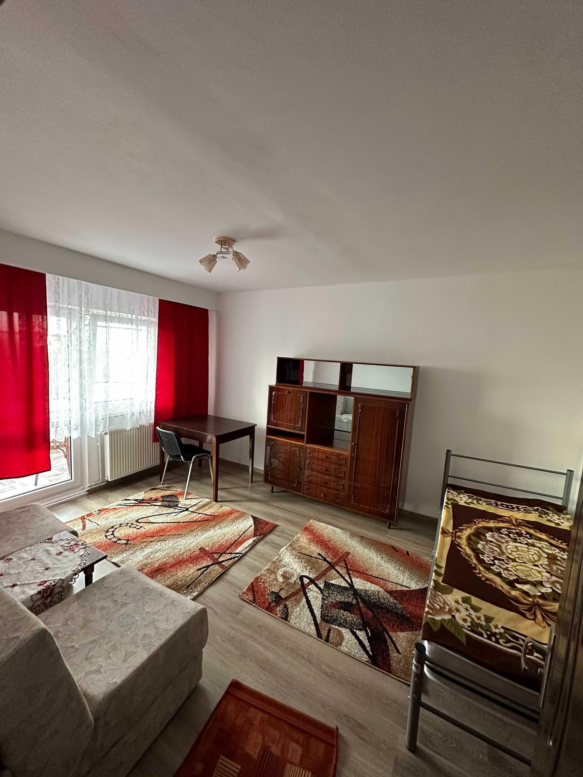Vand apartament cu 3 camere - imagine 4