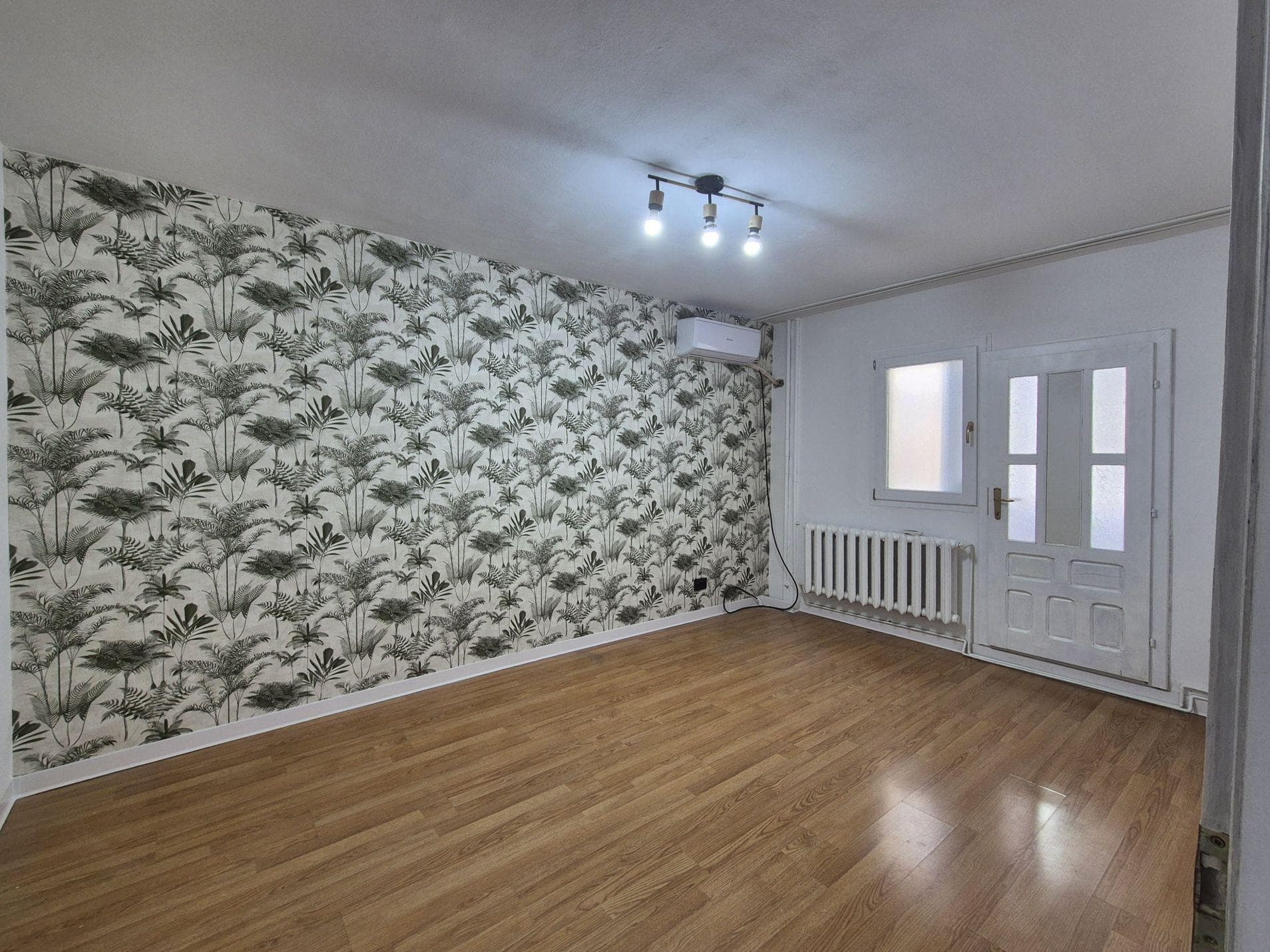 Închiriez spațiu birou 2 camere,44 mp,Parter,Str. Izlazului, Cluj - imagine 1