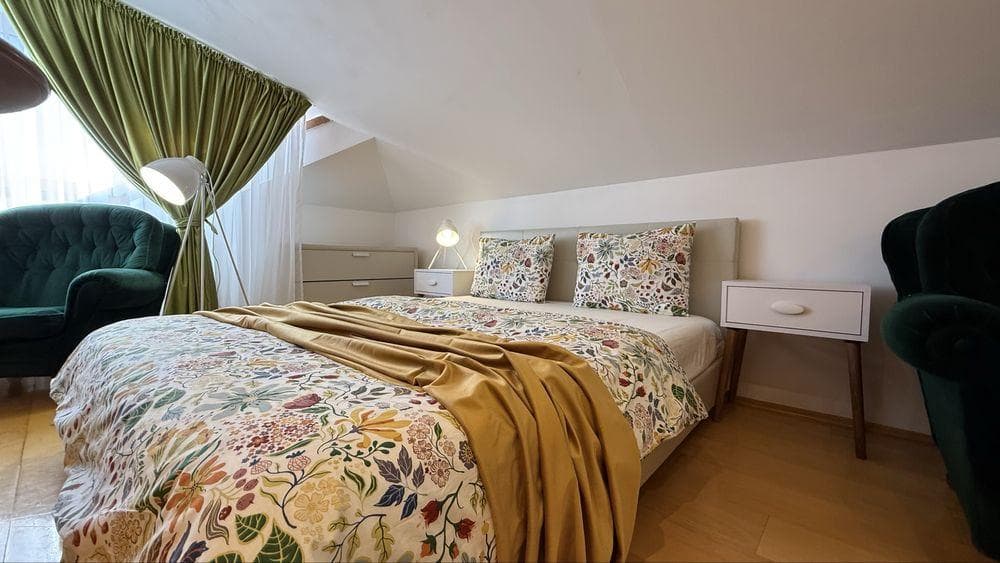 Apartament 2 camere 70 mp | Piața Cipariu | utilități incluse - imagine 1