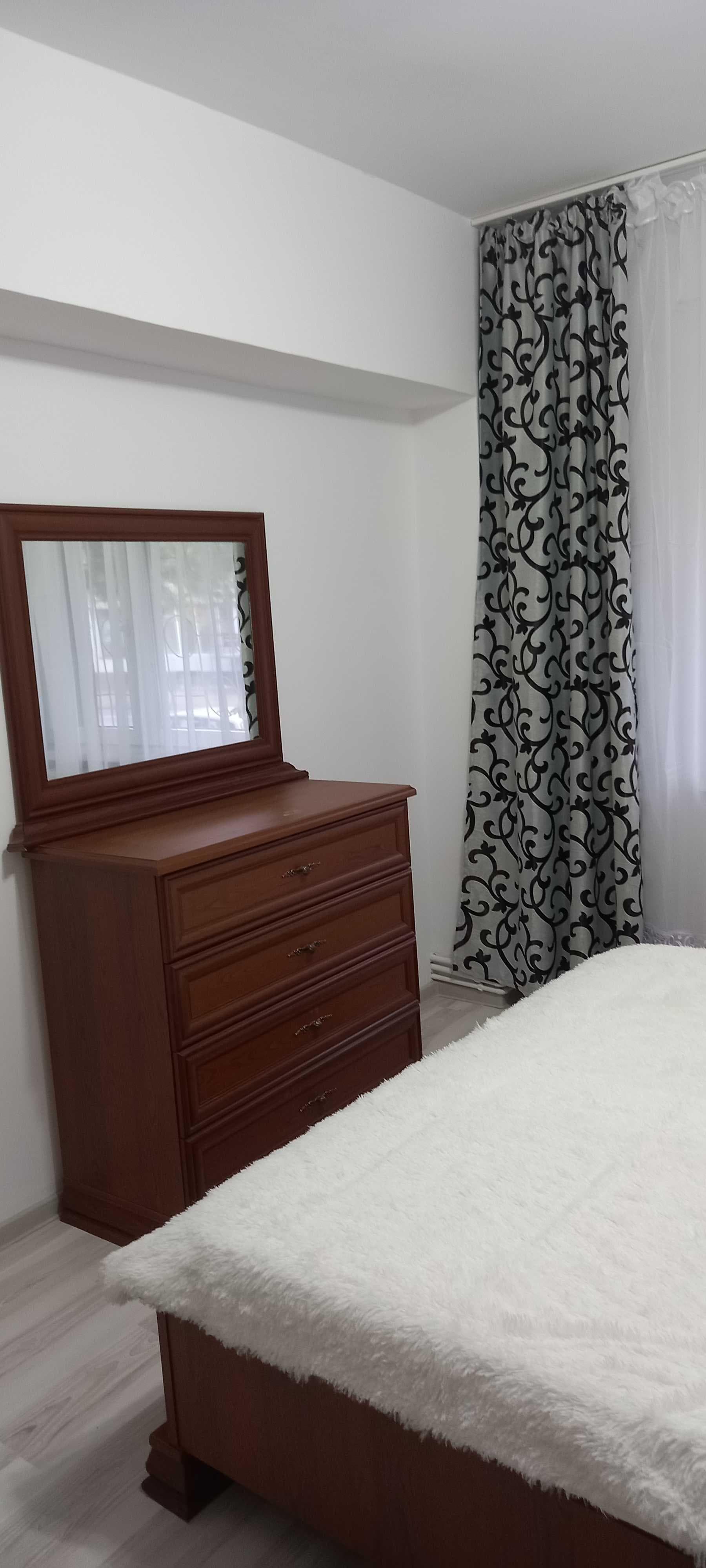 Chirie apartament 2 camere 7 Noiembrie parter inalt + garaj - imagine 1