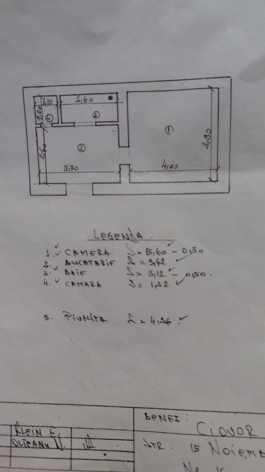 Vând garsonieră spațioasă în casă, – Brașov - imagine 1