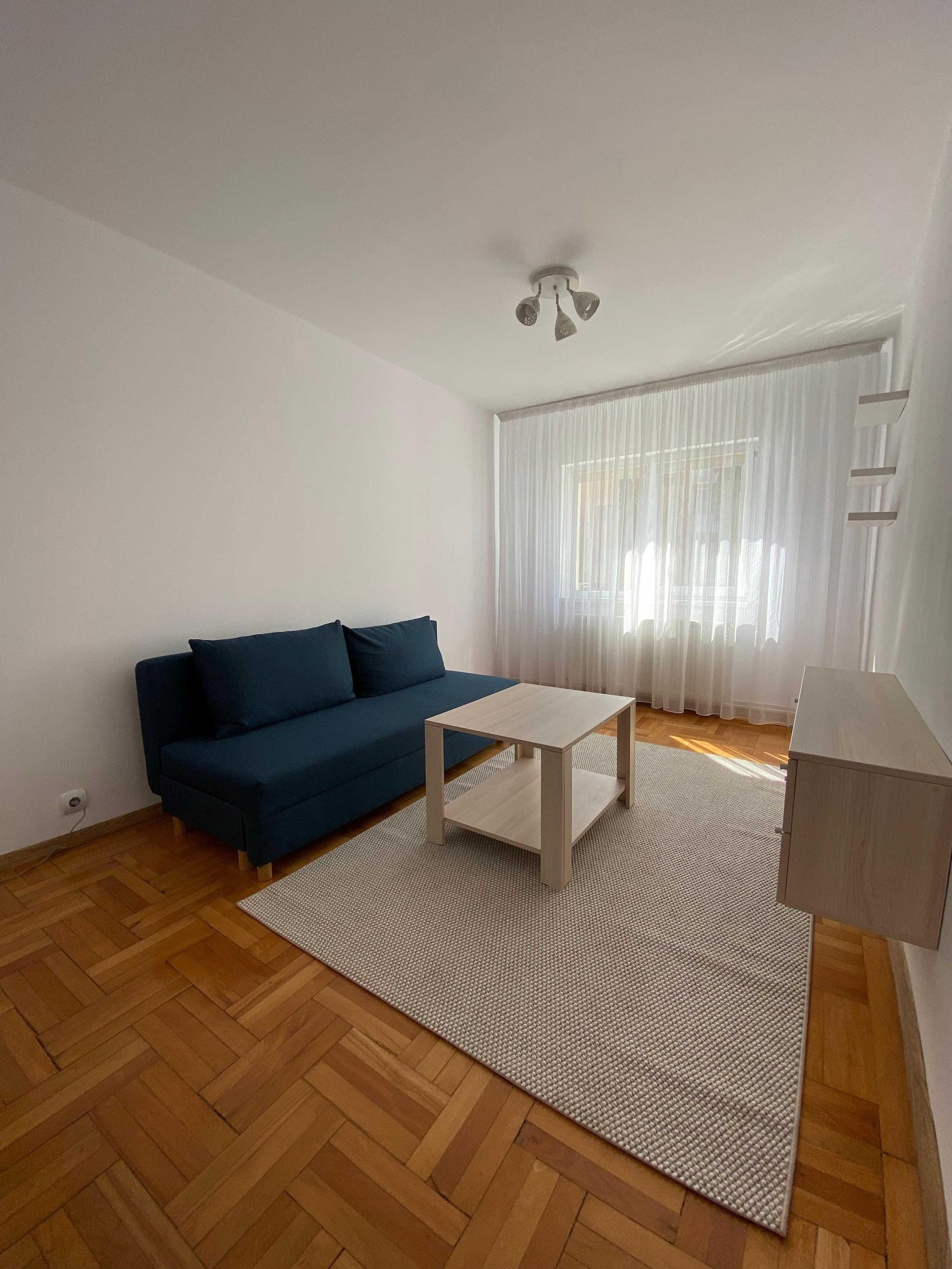 Propietar, închiriez apartament 2 camere – zona Astra, Brașov