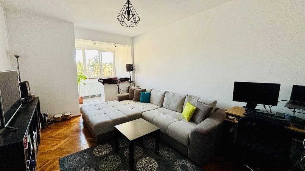 Apartament 2 camere decomandat (Garii) - imagine 1