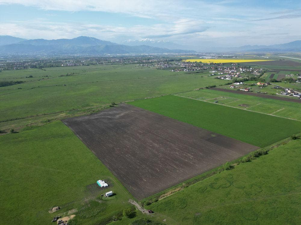 Teren Stupini Bârsei - imagine 1