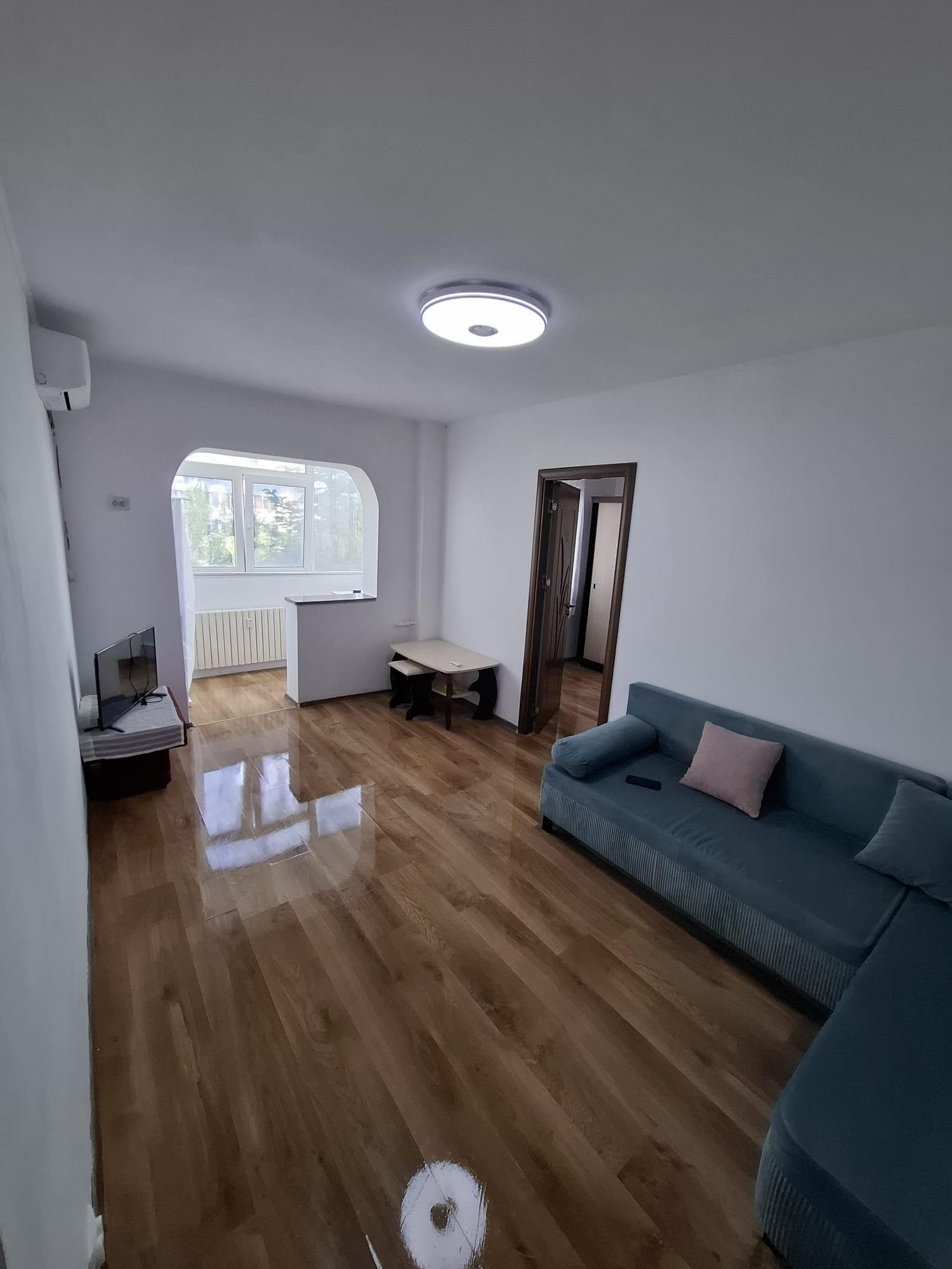 PROPIETAR Vand / Inchiriez Apartament cu 3 Camere Zona Campus-Ciresica - imagine 1