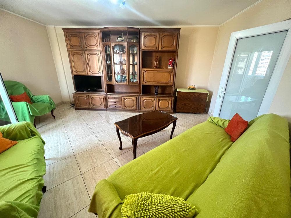 Apartament 2 camere decomandat, mobilat cu balcon-Soveja-City Mall - imagine 1