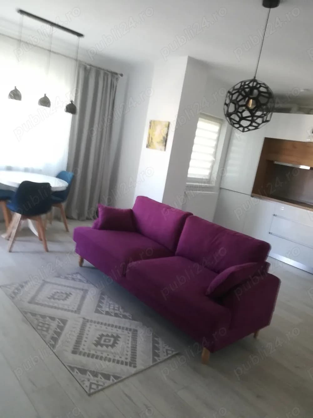 Vând apartament 2 camere Florești - imagine 1