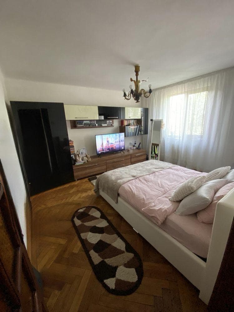 Garsoniera ultracentrala de vanzare- teatru