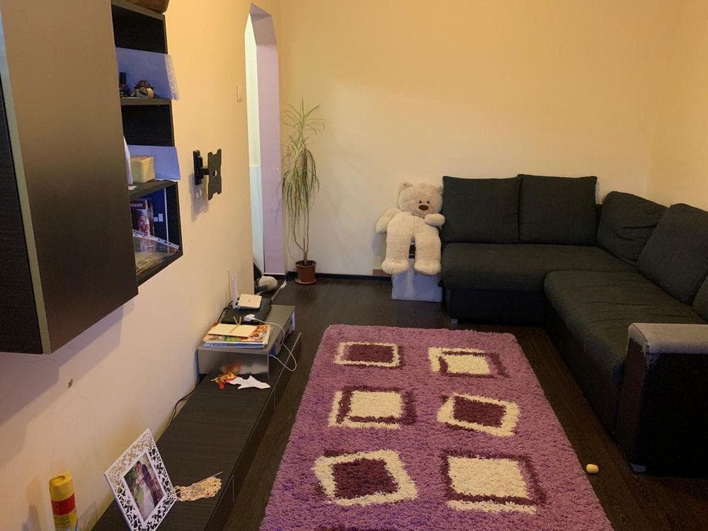 Apartament 2 camere Valea-Rosie semidecomandat