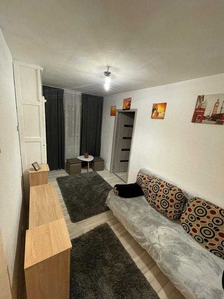 Apartament de vanzare , Zona valea Rosie